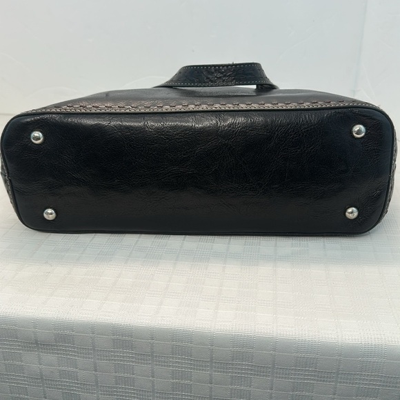 Vintage Fossil leather bag in black - Picture 5 of 10